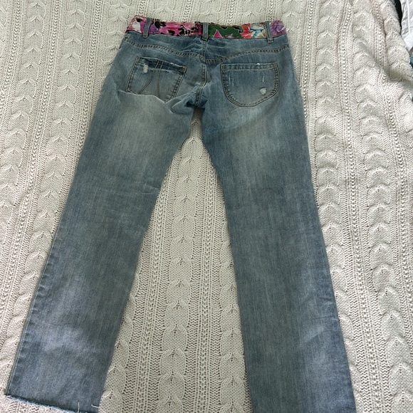 Jeans - Picture 2 of 2